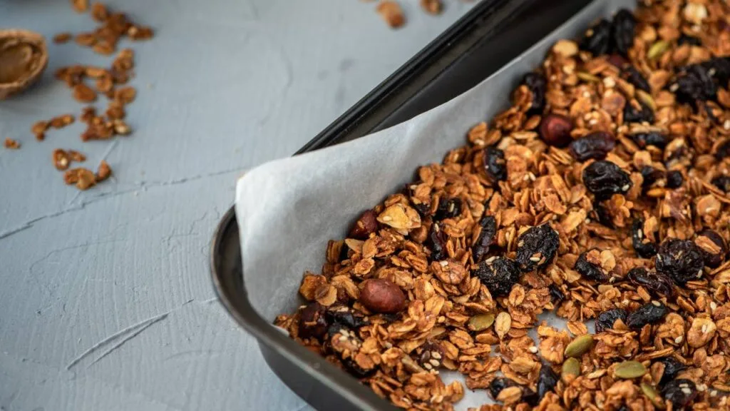 Zelfgemaakte granola